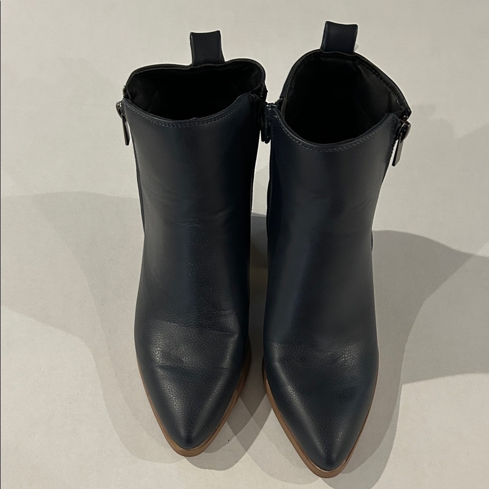 Navy faux leather boots size 7